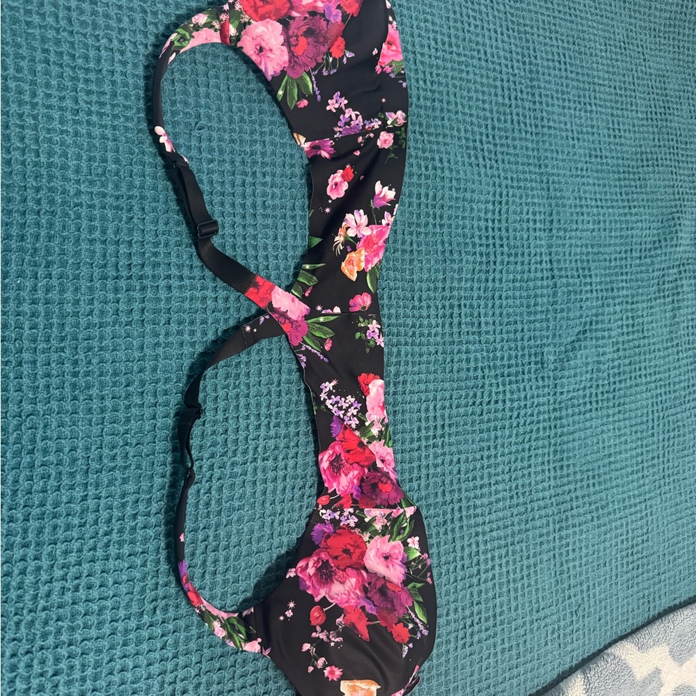 Victorias Secret High Impact Bras